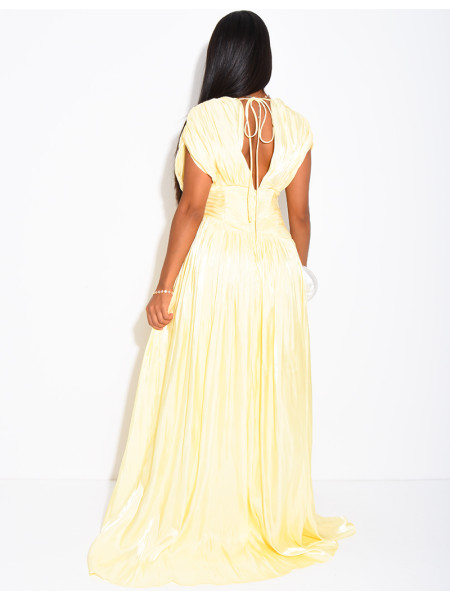 Robe longue dos nu en satin irisée à fente