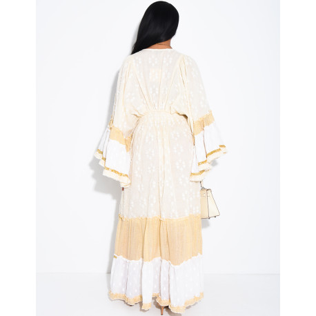 Langes Boho-Kleid aus Baumwolle mit Pailletten und Perlen