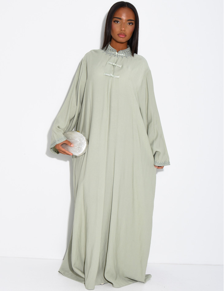 Abaya in Leinenoptik mit Knöpfen im asiatischen Stil am Kragen