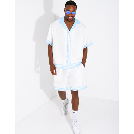Ensemble short et chemise à bordures contrastantes