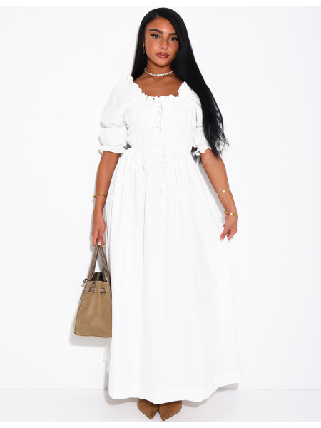 Long dress with short sleeves and a gathered bodice