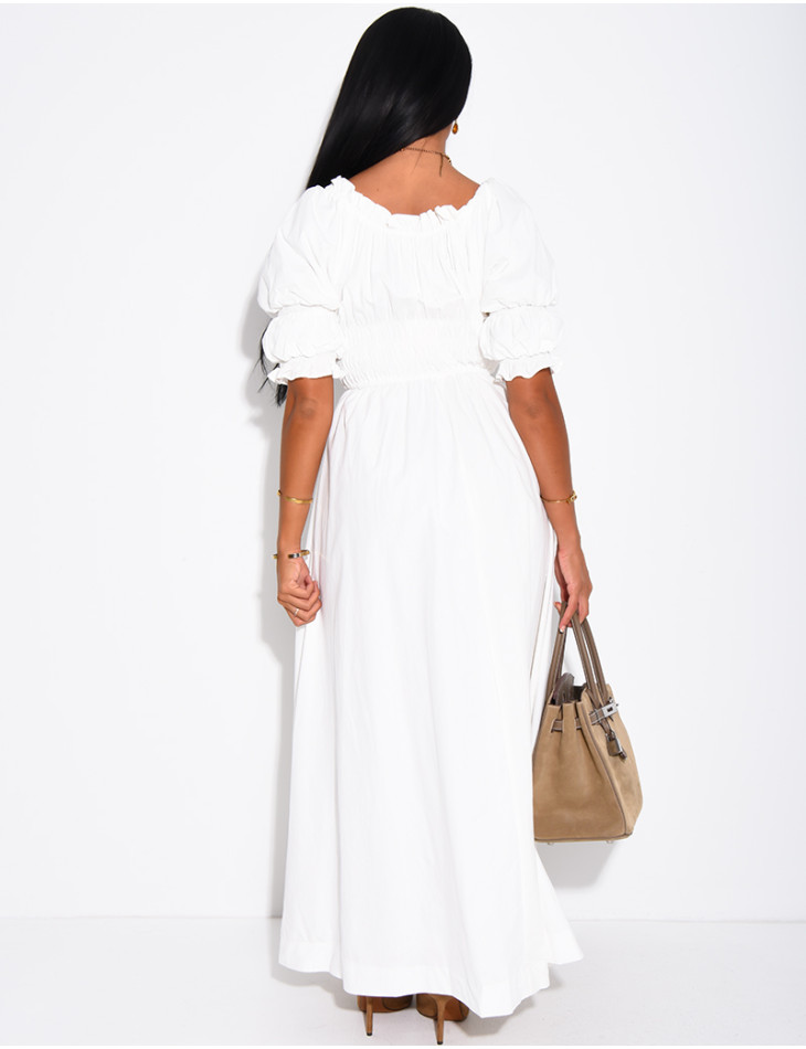Long dress with short sleeves and a gathered bodice