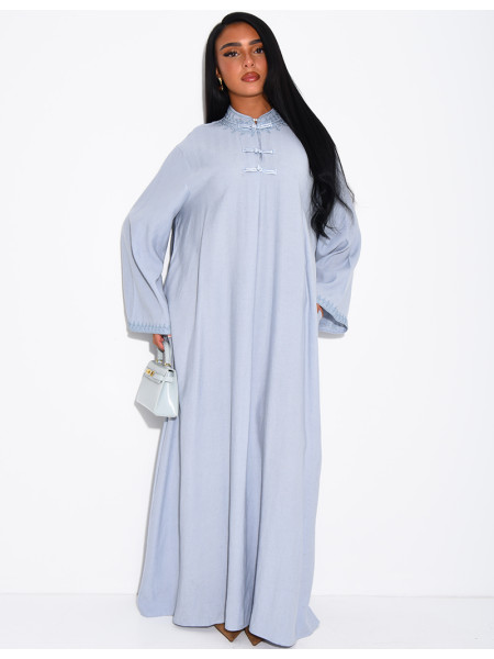 Linen-effect abaya with Asian-style buttons at the collar