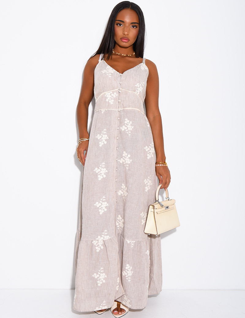 Robe longue en coton brodé