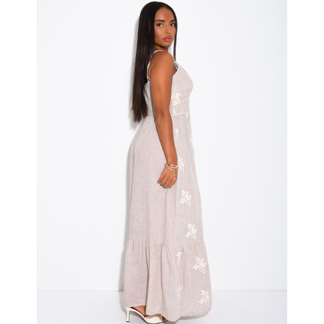 Robe longue en coton brodé