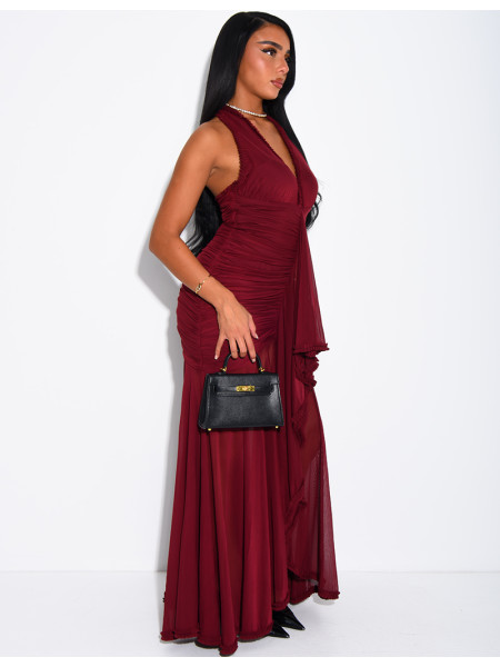 Langes, gerafftes, rückenfreies Kleid mit Rüschen
