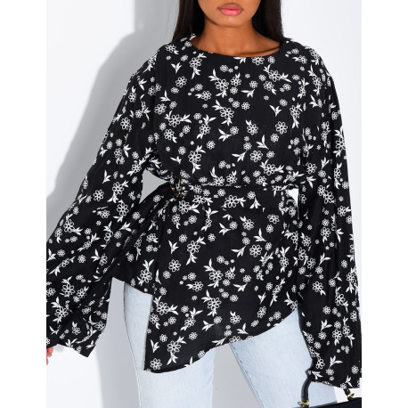 Floral openwork top with matching belt