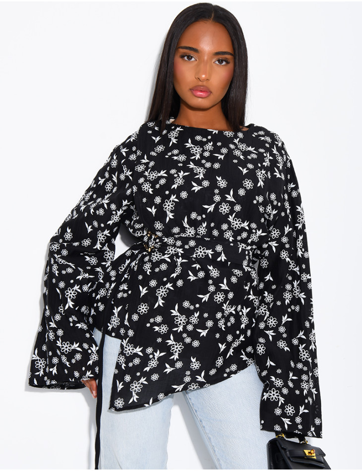 Floral openwork top with matching belt