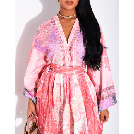 Robe courte imprimée avec ceinture assortie