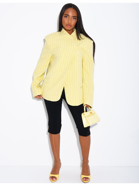 Hochwertiger Zweireiher-Blazer mit Streifenmuster