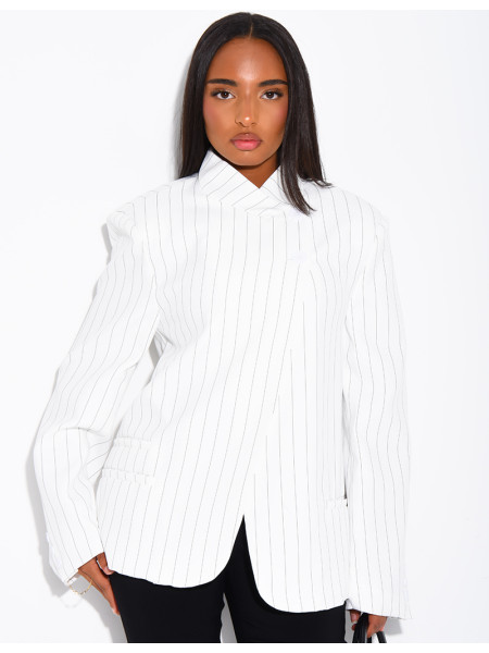 Hochwertiger Zweireiher-Blazer mit Streifenmuster
