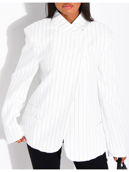 Hochwertiger Zweireiher-Blazer mit Streifenmuster