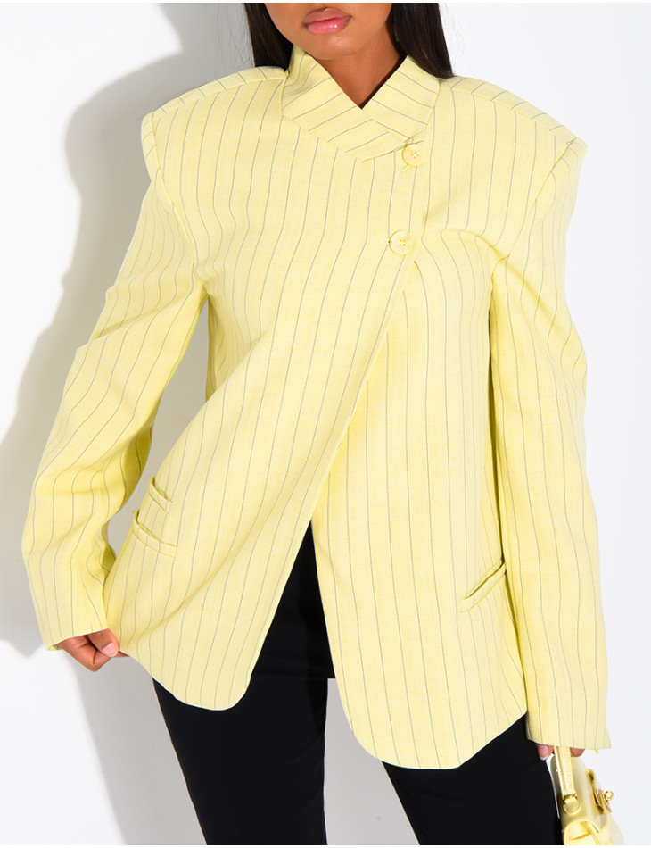 Hochwertiger Zweireiher-Blazer mit Streifenmuster
