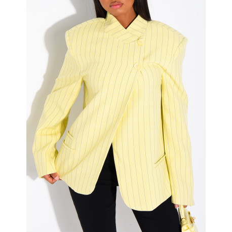 Hochwertiger Zweireiher-Blazer mit Streifenmuster