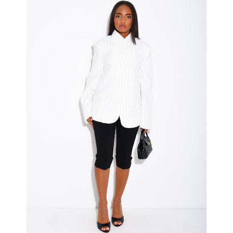 Hochwertiger Zweireiher-Blazer mit Streifenmuster