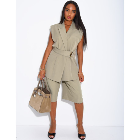 Blazer sans manche à ceinture boutonnée à la taille
