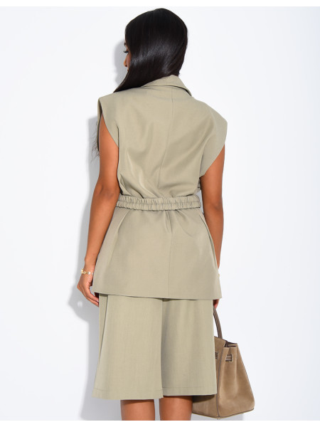 Blazer sans manche à ceinture boutonnée à la taille