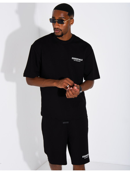 Set aus T-Shirt und Shorts