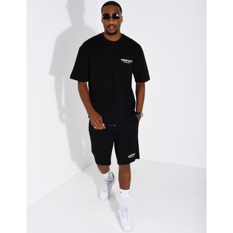 Set aus T-Shirt und Shorts