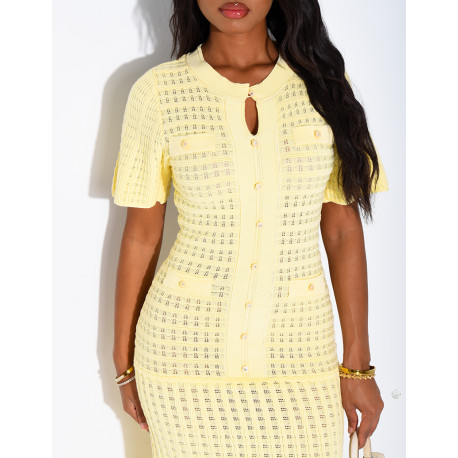 Robe longue texturée et évasée à boutons