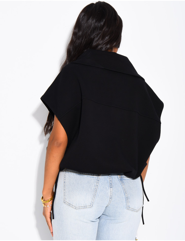 Ärmelloses Sweatshirt mit Knöpfen und hohem Kragen