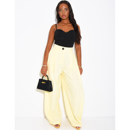 Pantalon de tailleur bouffant à boutons aux chevilles