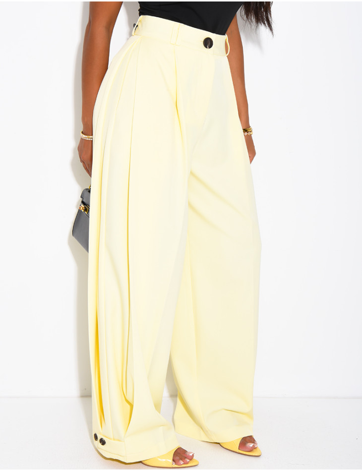 Pantalon de tailleur bouffant à boutons aux chevilles