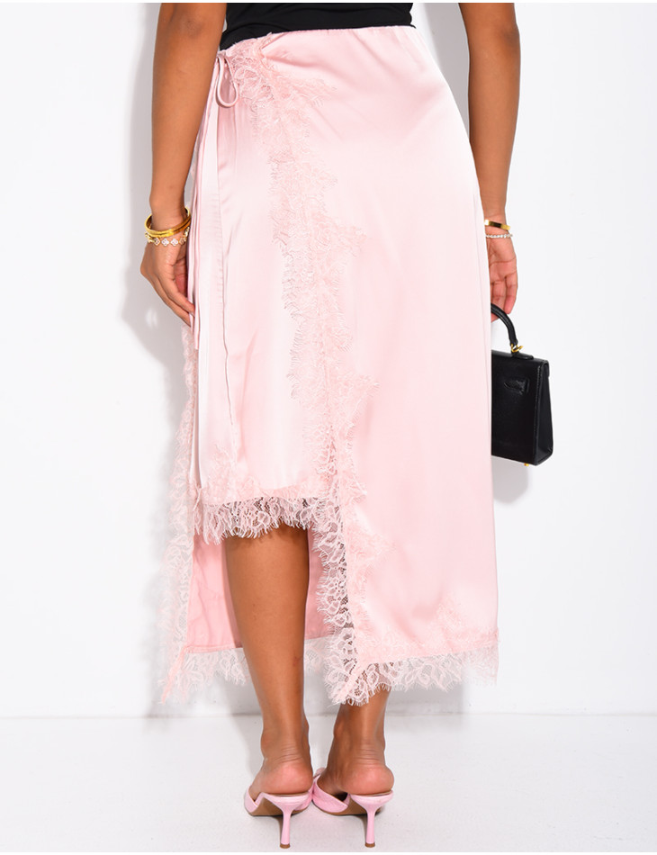Midi skirt in satin with lace trim