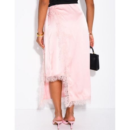 Midi skirt in satin with lace trim