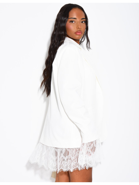Oversized blazer with delicate lace trim