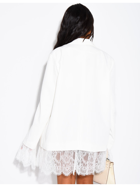 Oversized blazer with delicate lace trim