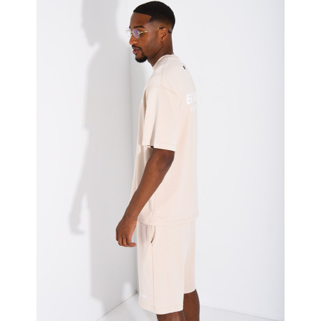 Set aus T-Shirt und Shorts