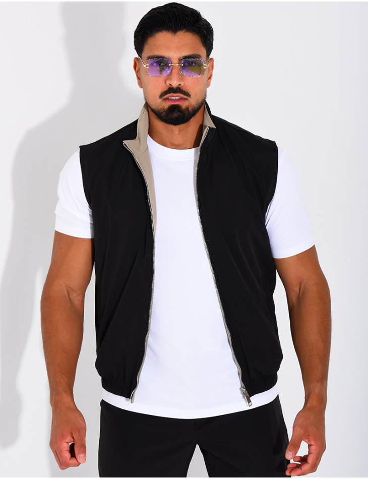 Reversible sleeveless jacket