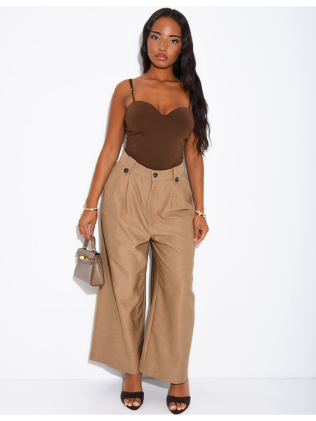 Pantalon de tailleur 7/8 en tissu texturé