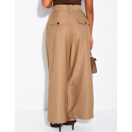 Pantalon de tailleur 7/8 en tissu texturé