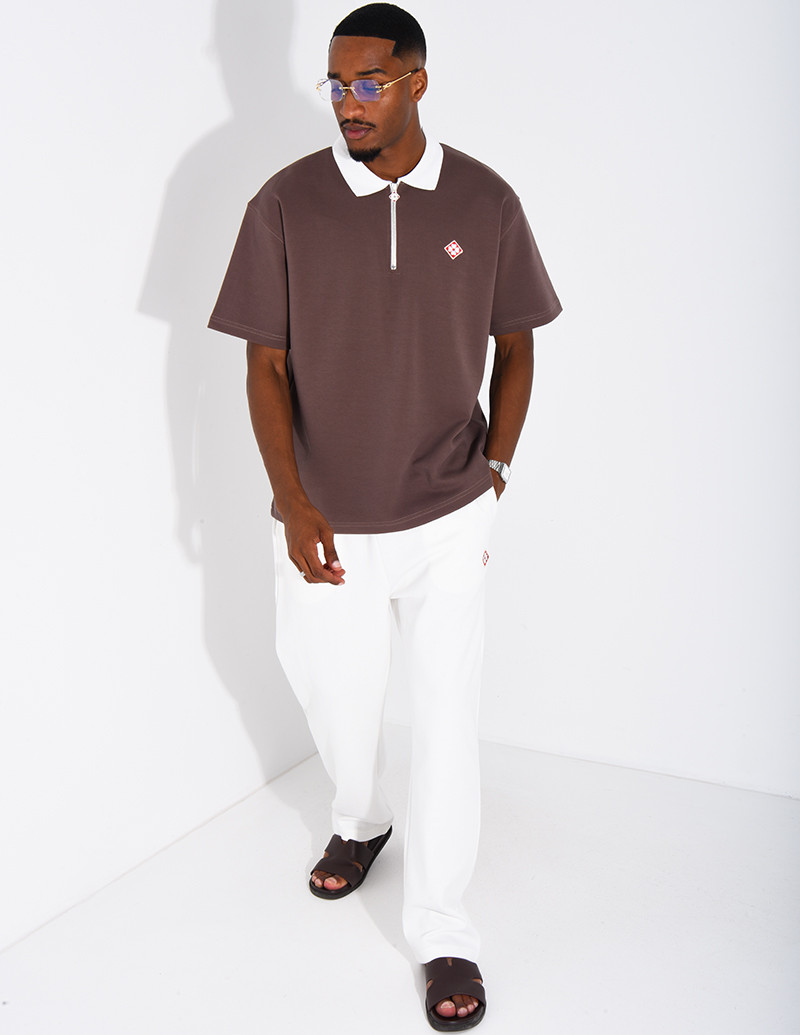 Two-tone set comprising...