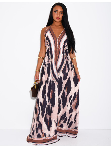 Langes, rückenfreies Kleid mit Print und Strassverzierung