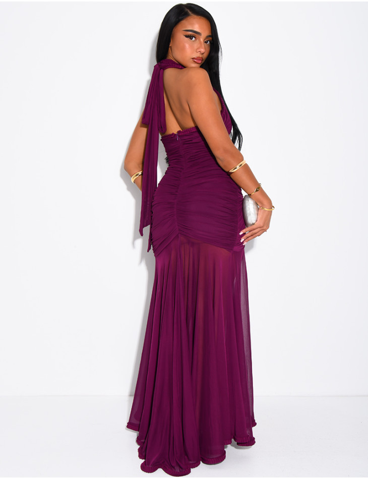 Langes, gerafftes, rückenfreies Kleid mit Rüschen