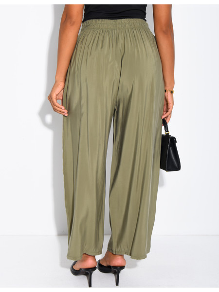 Fließende 7/8-Bermudashorts mit hoher Taille