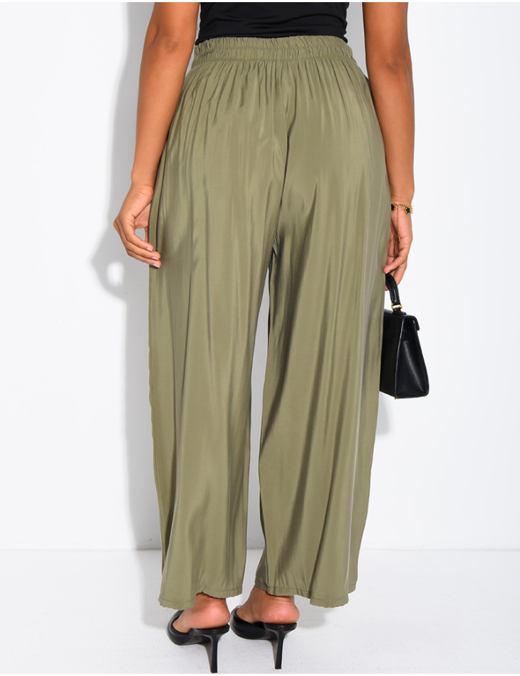 Fließende 7/8-Bermudashorts mit hoher Taille