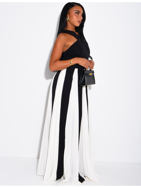 Robe longue à empiècements en voile contrastant et col croisé