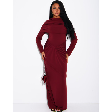 Long, draped dress with a gathered waist
