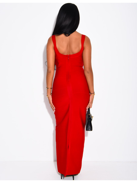 Long, figure-hugging bandage dress