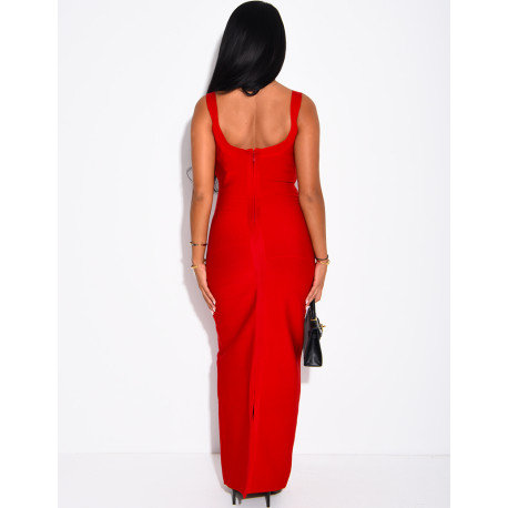 Long, figure-hugging bandage dress