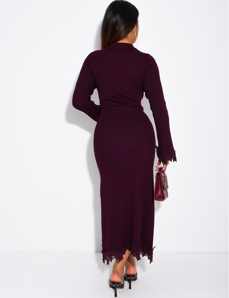 Robe pull côtelée à bordures en dentelle