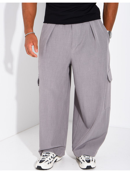 Fließende Oversize-Hose mit Cargotaschen