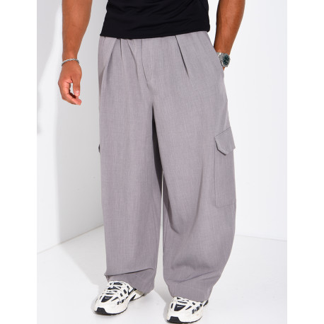 Fließende Oversize-Hose mit Cargotaschen