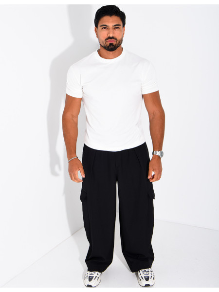 Fließende Oversize-Hose mit Cargotaschen