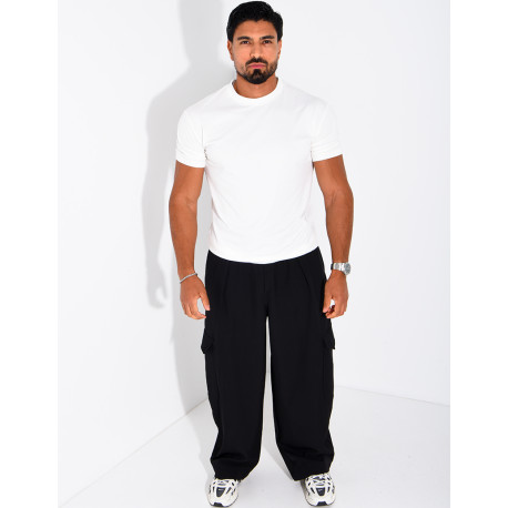 Fließende Oversize-Hose mit Cargotaschen