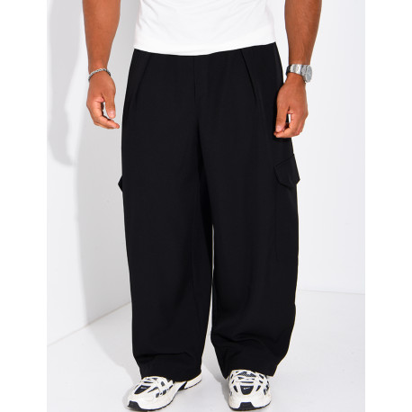 Fließende Oversize-Hose mit Cargotaschen